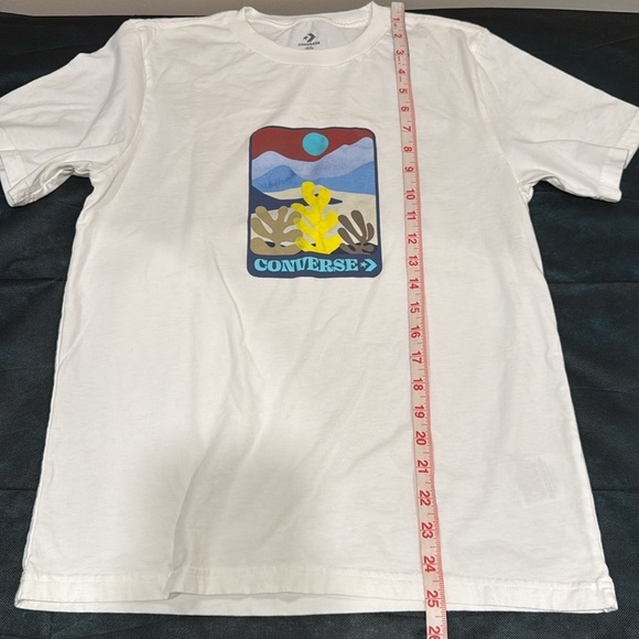 🔥Converse White Graphic T-Shirt 🔥 - Picture 3 of 6